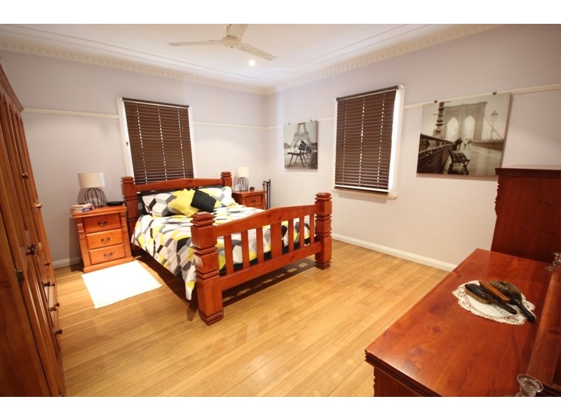 1 Bahtoo Parade, Taree NSW 2430