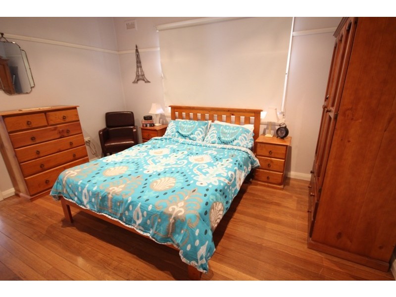 1 Bahtoo Parade, Taree NSW 2430