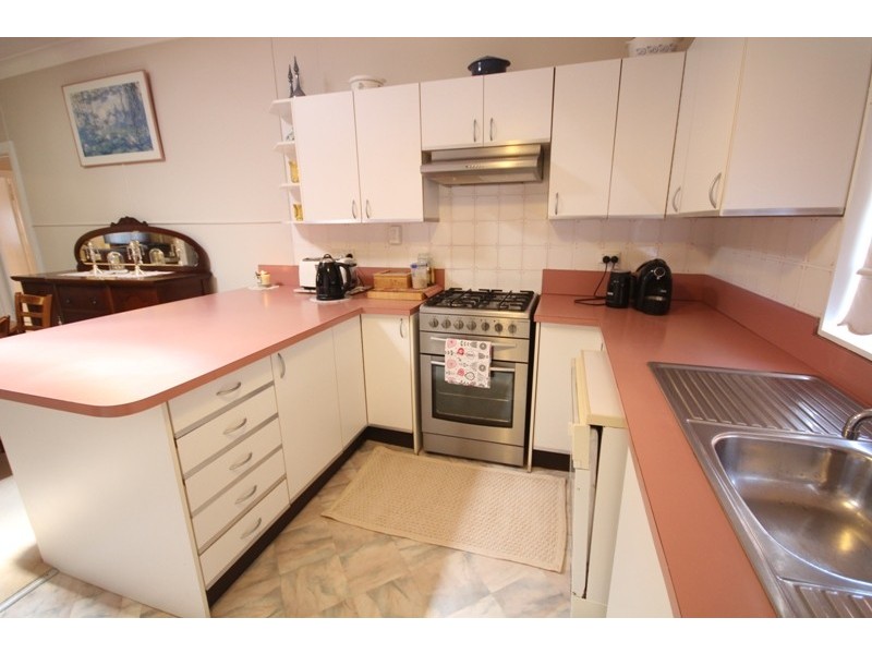 93 Edinburgh Drive, Taree NSW 2430