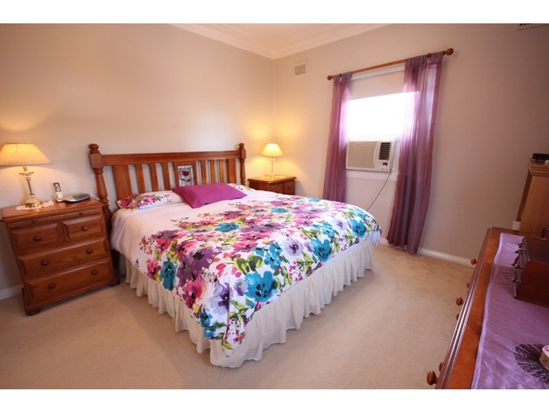 93 Edinburgh Drive, Taree NSW 2430