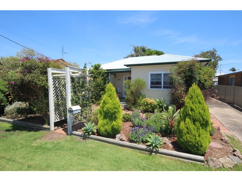 93 Edinburgh Drive, Taree NSW 2430