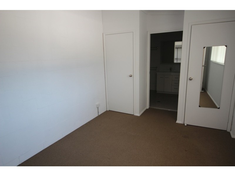 16 Flametree Close, Taree NSW 2430