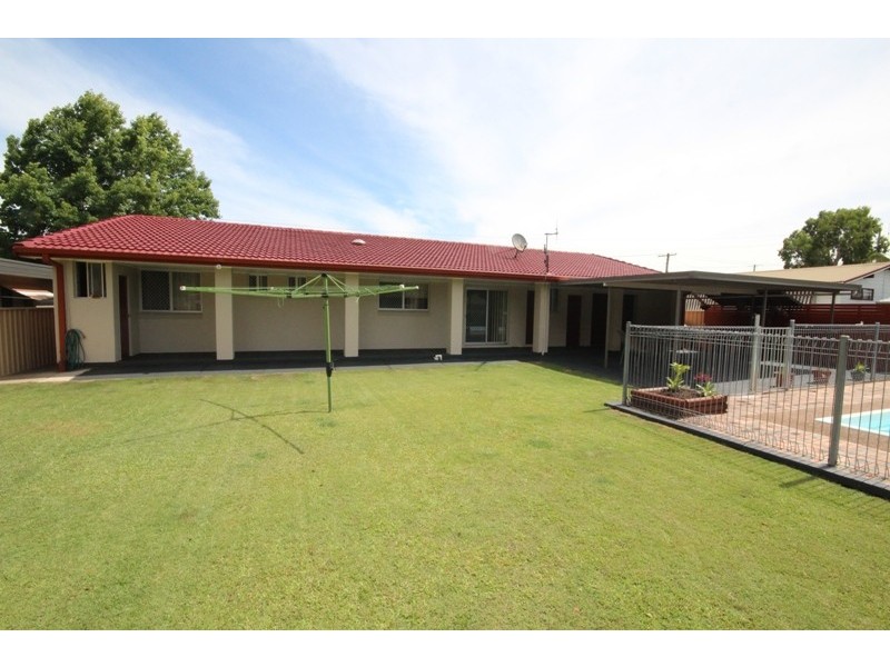 71 Bushland Drive, Taree NSW 2430
