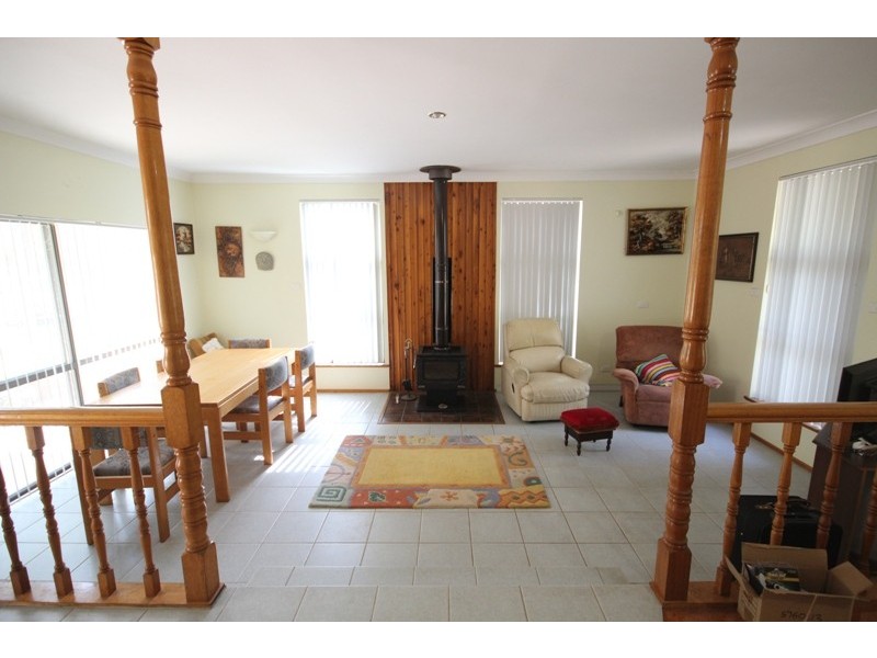 142 Warwiba Road, Old Bar NSW 2430