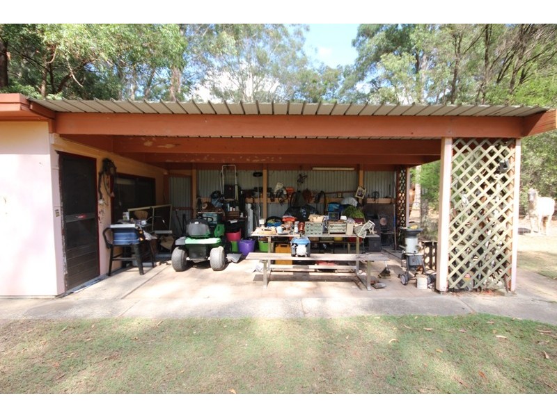 142 Warwiba Road, Old Bar NSW 2430