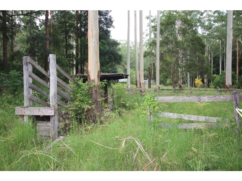 591 Careys Road, Hillville NSW 2430