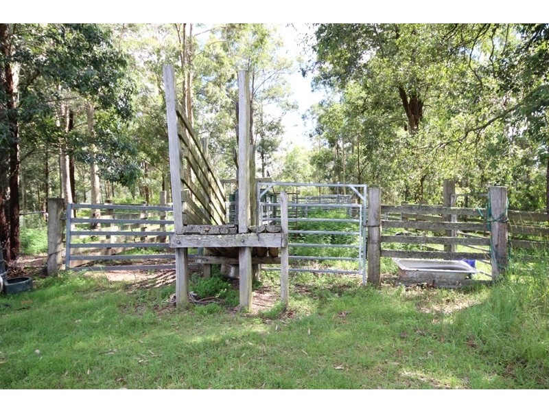 147 Curreeki Creek Road, Coolongolook NSW 2423