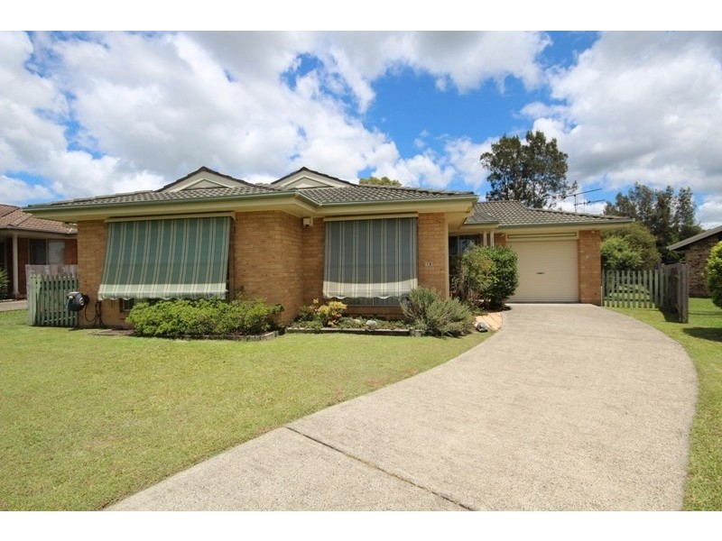 18 Rohini Place, Taree NSW 2430