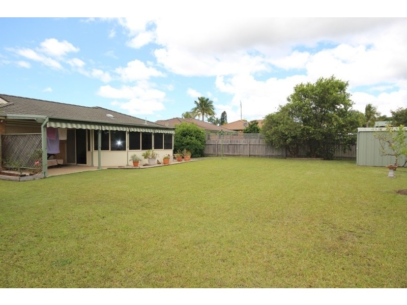 18 Rohini Place, Taree NSW 2430