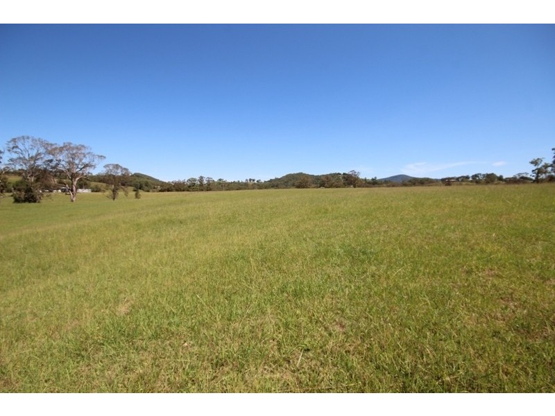 361 Gloucester Road, Burrell Creek NSW 2429