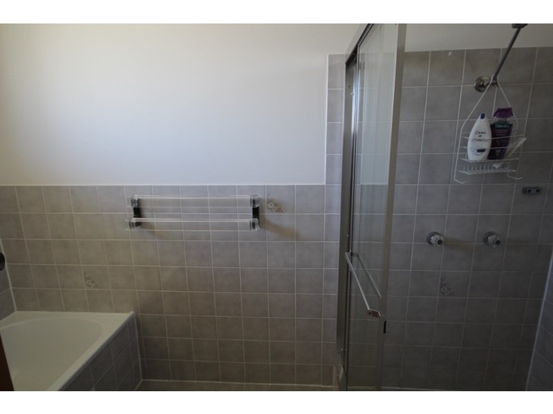 8 Petken Drive, Taree NSW 2430