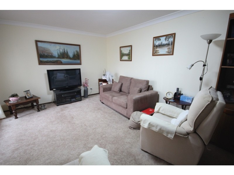 6 Laurina Close, Old Bar NSW 2430
