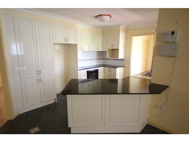 24 Balmaringa Place, Taree NSW 2430