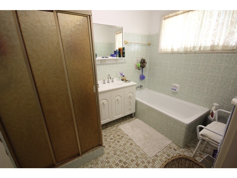 1 Hillcrest Avenue, Taree NSW 2430