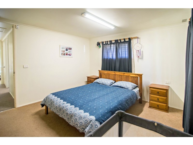 10 Deakin Crescent, Taree NSW 2430