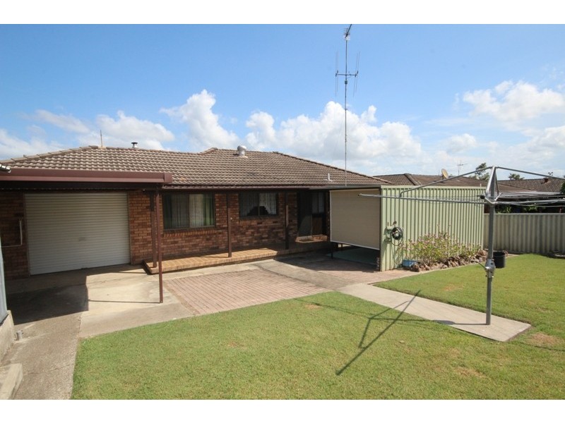 5 Omaru Crescent, Taree NSW 2430