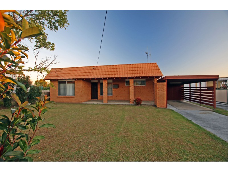 20 McRae Avenue, Taree NSW 2430