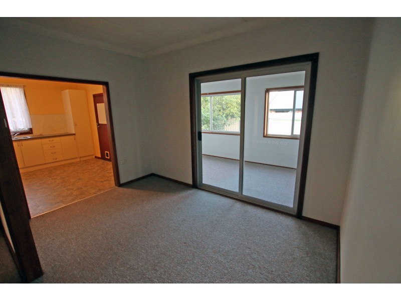 20 McRae Avenue, Taree NSW 2430