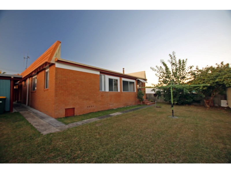 20 McRae Avenue, Taree NSW 2430