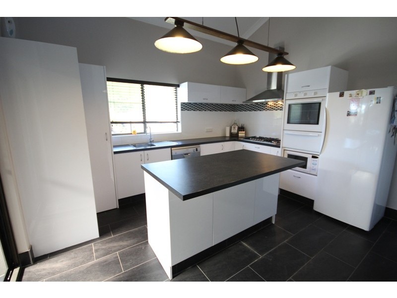 7 Flinders Street, Taree NSW 2430