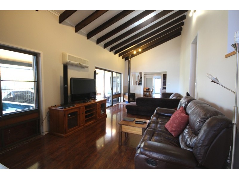 7 Flinders Street, Taree NSW 2430