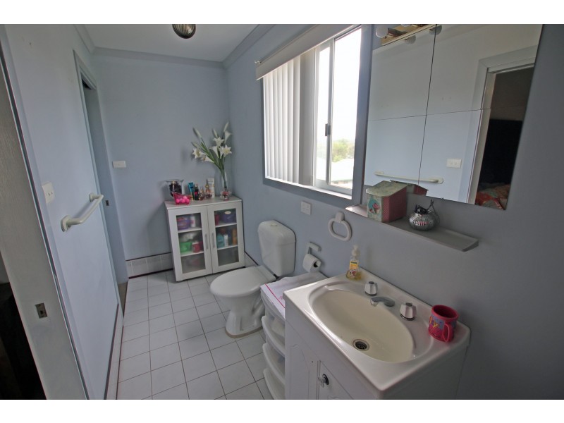 31 Georges Lane, Taree NSW 2430