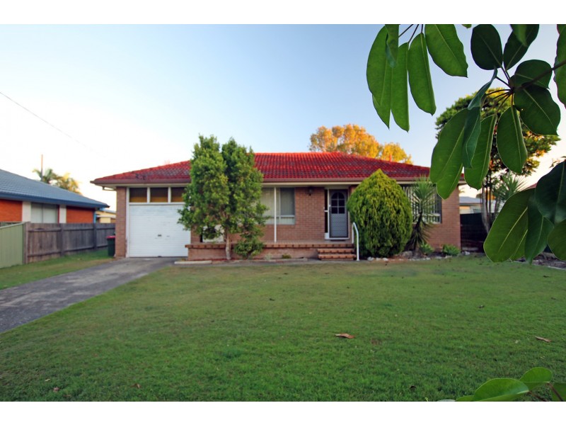 1 Hillcrest Close, Taree NSW 2430