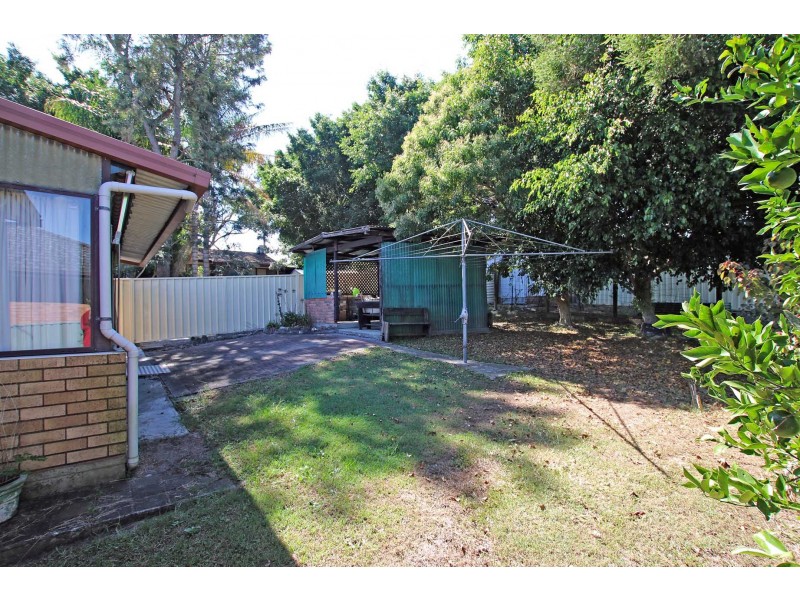2 Omaru Crescent, Taree NSW 2430