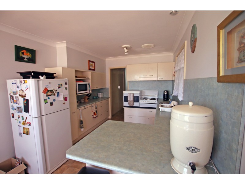 2 Omaru Crescent, Taree NSW 2430