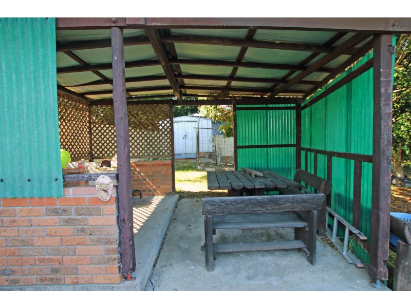 2 Omaru Crescent, Taree NSW 2430