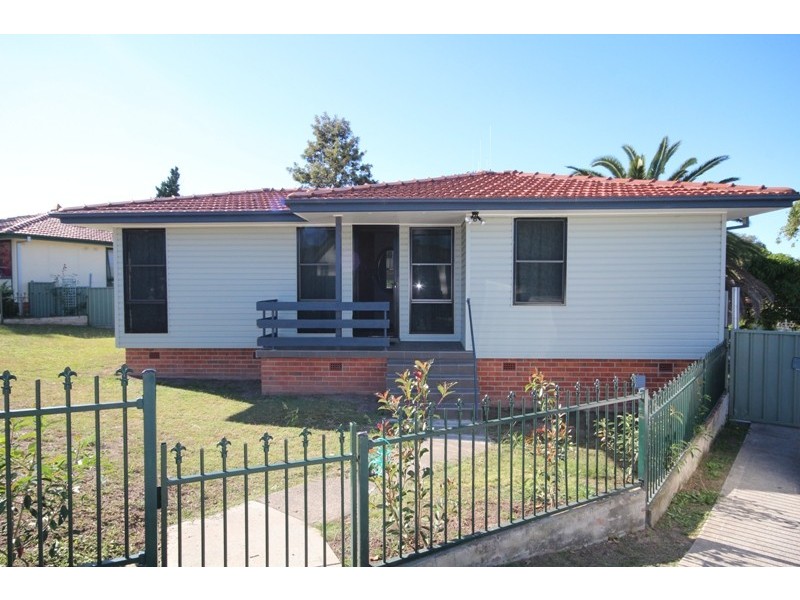 6 Denva Bird Way, Taree NSW 2430