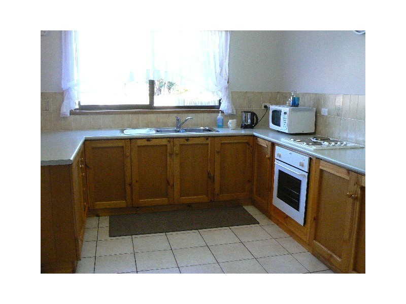 27 JORGENSEN STREET, Marlo VIC 3888