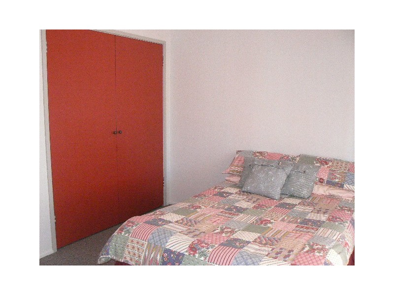 27 JORGENSEN STREET, Marlo VIC 3888