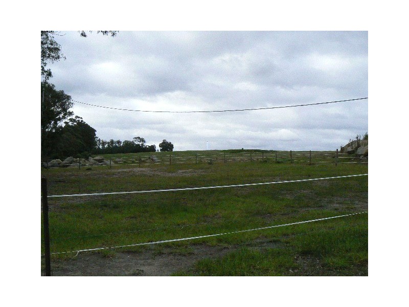 84 YOUNGS CREEK ROAD, Orbost VIC 3888