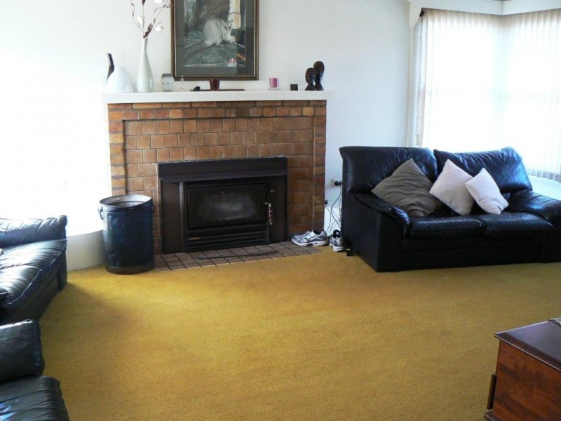 67 TENNYSON STREET, Orbost VIC 3888