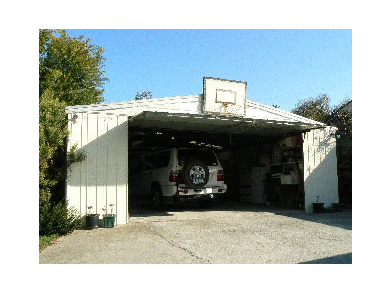 63 PRESTONS ROAD, Newmerella VIC 3886