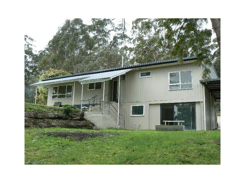 17 CENTRAL STREET, Cann River VIC 3890