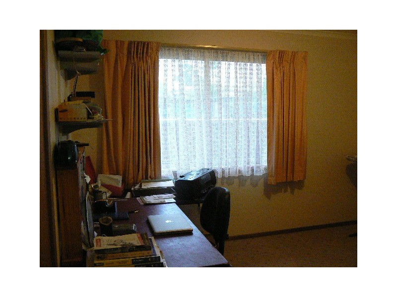 21 CARLYLE STREET, Orbost VIC 3888