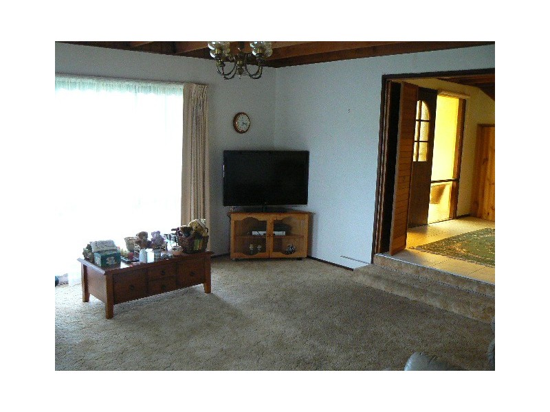 66 RUPERT STREET, Orbost VIC 3888