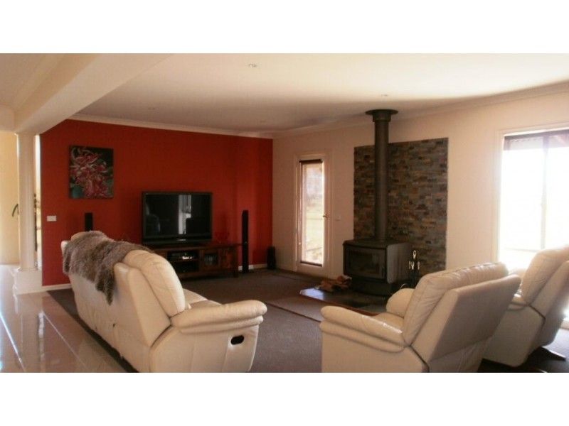 80 DUGGANS ROAD, Orbost VIC 3888