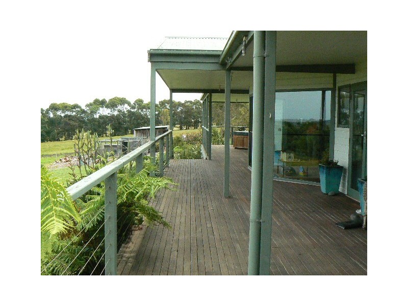 588 LAKE ROAD, Orbost VIC 3888