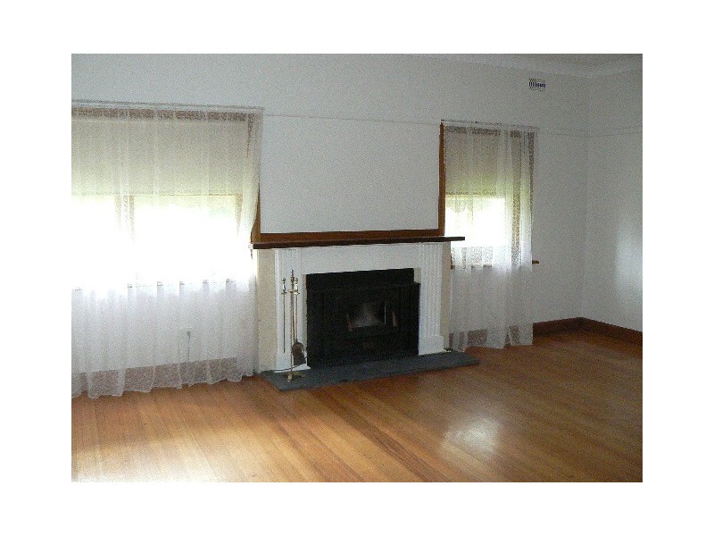 255 NICHOLSON STREET, Orbost VIC 3888