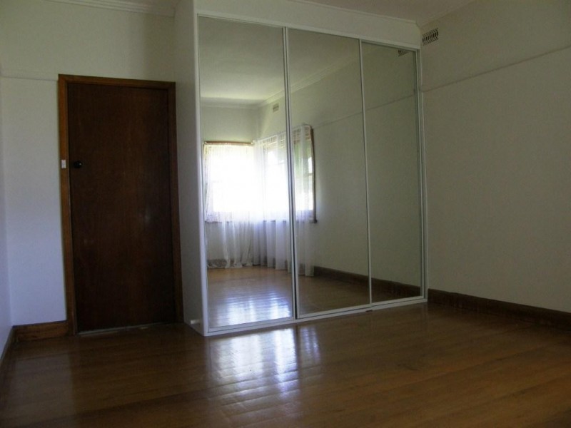 255 NICHOLSON STREET, Orbost VIC 3888