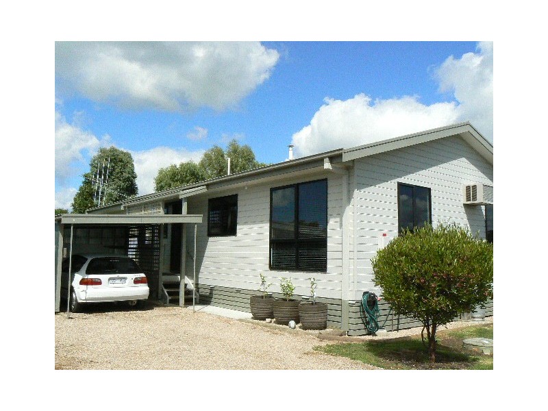 12 CHEROD DRIVE, Orbost VIC 3888
