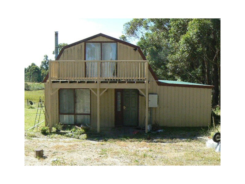 409 LAKE ROAD, Newmerella VIC 3886