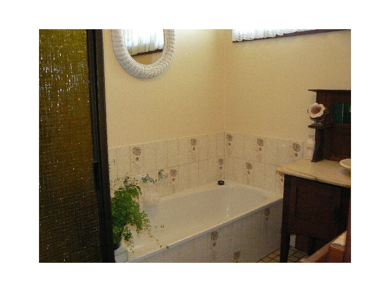 91 GLADSTONE STREET, Orbost VIC 3888