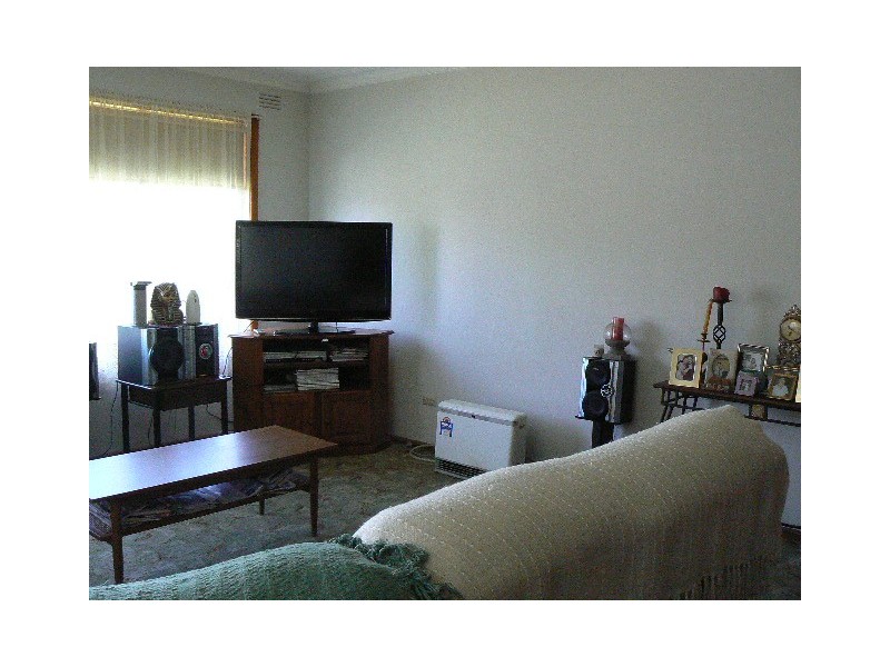 19 WOLSELEY STREET, Orbost VIC 3888