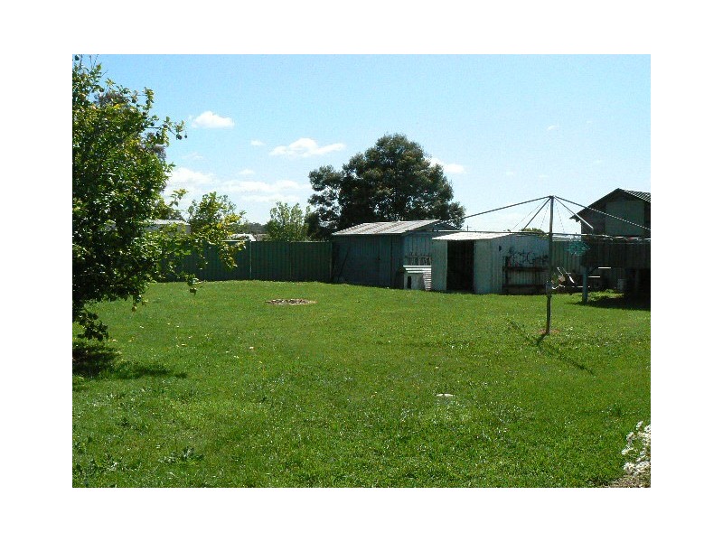 19 WOLSELEY STREET, Orbost VIC 3888