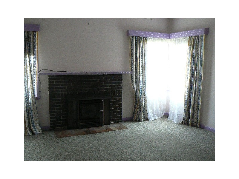 86 NICHOLSON STREET, Orbost VIC 3888