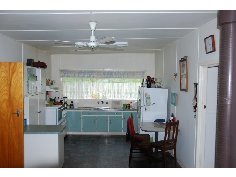 9 BANKSIA STREET, Bemm River VIC 3889